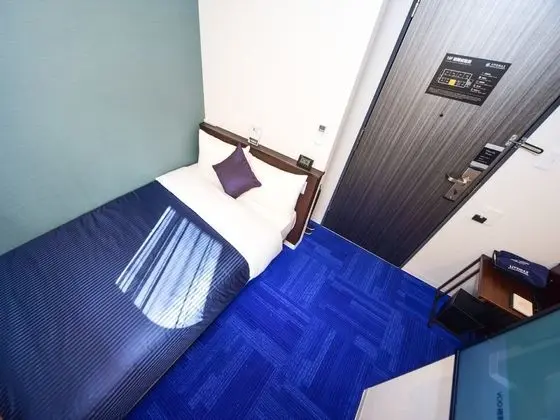 Standard Tek Kişilik Oda, Sigara İçilebilir
