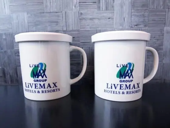 Tek Kişilik Oda, Sigara İçilmez