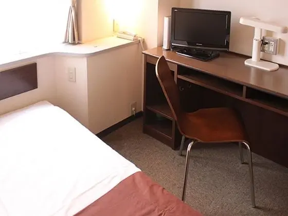 İki Ayrı Yataklı Oda, Sigara İçilebilir