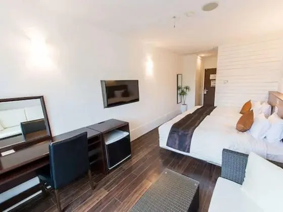 Deluxe İki Ayrı Yataklı Oda, Birden Çok Yatak, Sıcak Su Küveti, Kısmi Deniz Manzarası