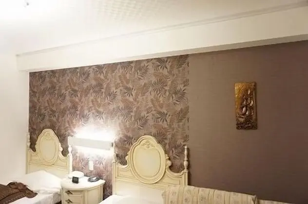 İki Ayrı Yataklı Oda