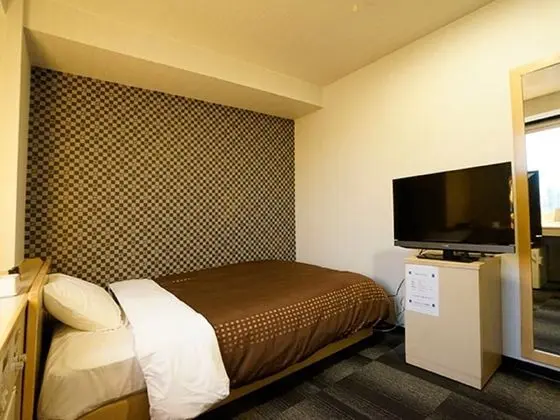 Deluxe Tek Kişilik Oda, Sigara İçilebilir