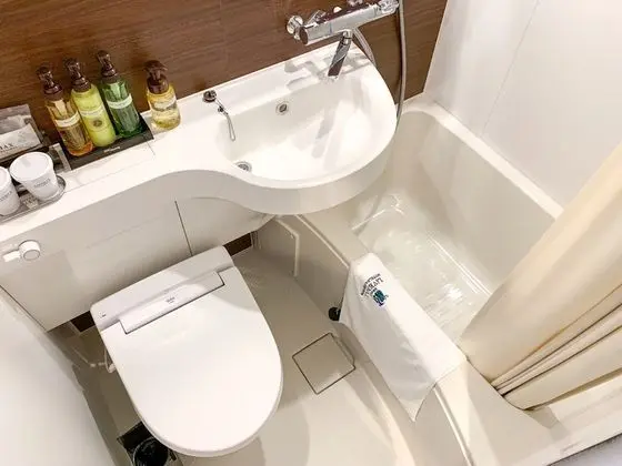 Tek Kişilik Oda, Sigara İçilebilir