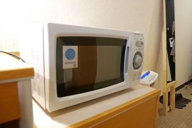 Tek Büyük Yataklı Oda, Sigara İçilebilir
