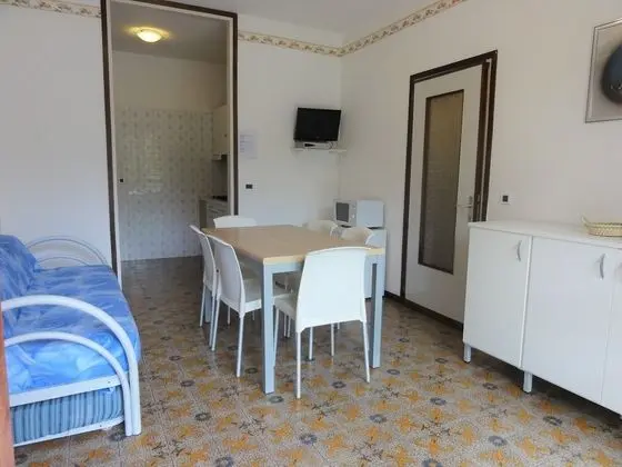 Apart Daire, 2 Yatak Odası (B30016)
