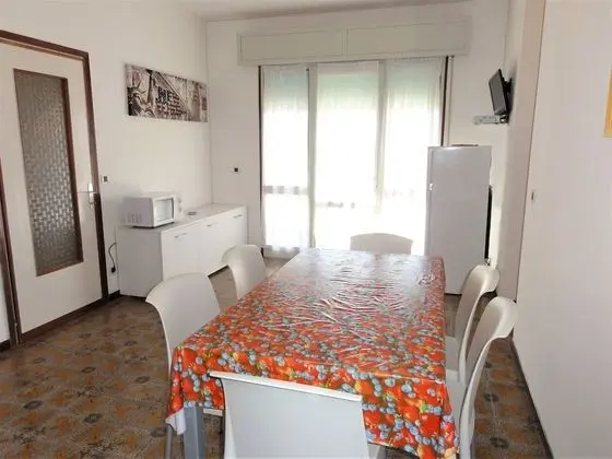 Apart Daire, 2 Yatak Odası (B30027)