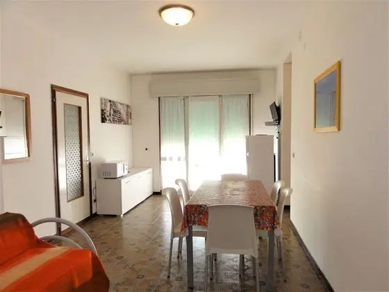 Apart Daire, 2 Yatak Odası (B30027)