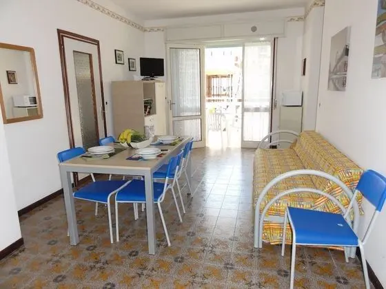 Apart Daire, 2 Yatak Odası (B30048)