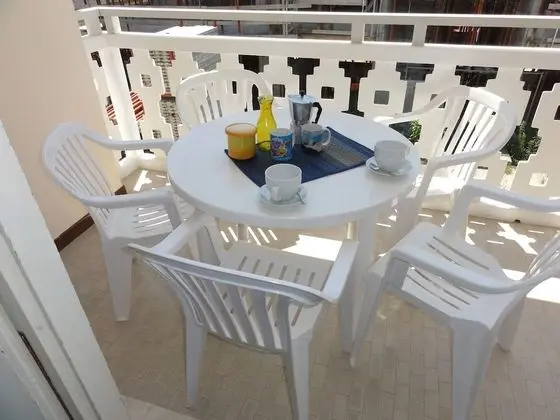 Apart Daire, 2 Yatak Odası (B30048)