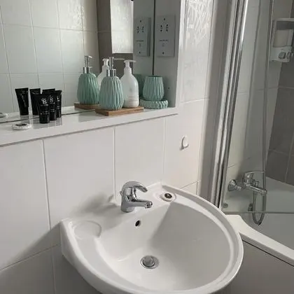 Classic Apart Daire, Birden Çok Yatak, Şehir Manzaralı, Avlu