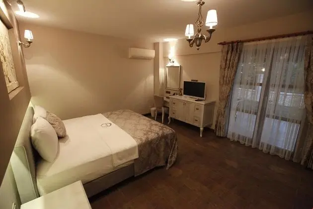 Grand Suit-Hamamli