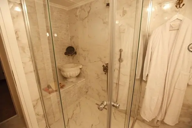 Grand Suit-Hamamli