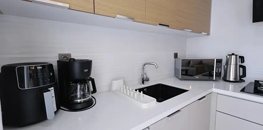 Studio Suite Oda