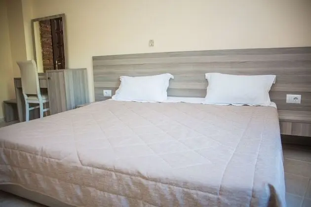 Tek Büyük Yataklı Oda, Balkon