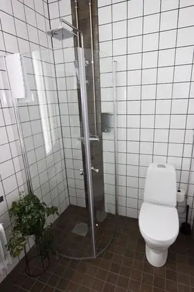 Üç Kişilik Oda