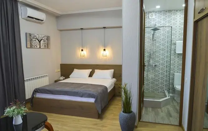 King Room, Balcony