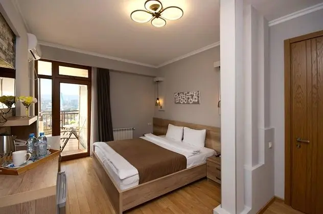 King Room, Balcony