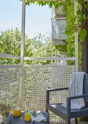 Business Oda, Balkon