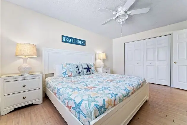 Signature Apart Daire, 2 Yatak Odası, Havuz Kullanımı, Plaj Manzaralı