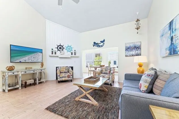 Signature Apart Daire, 2 Yatak Odası, Havuz Kullanımı, Plaj Manzaralı