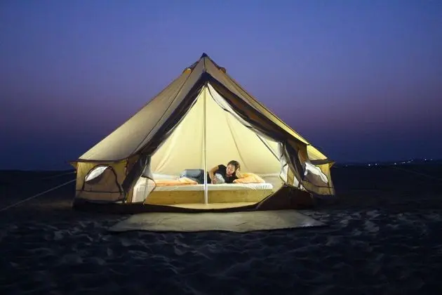 Single Room (Includes Deluxe Tent)