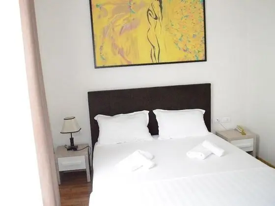 Tek Büyük Yataklı Oda, Balkon