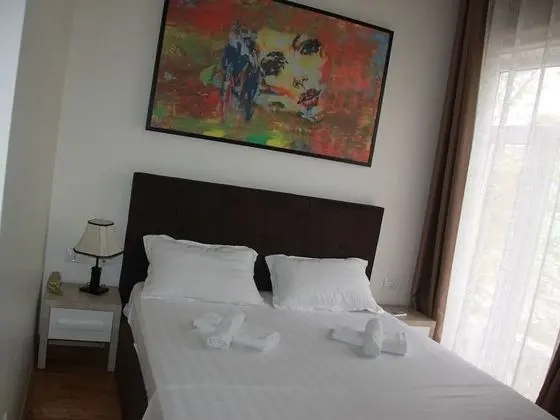 Tek Büyük Yataklı Oda, Balkon