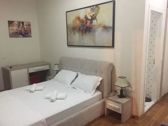 Tek Büyük Yataklı Oda, Balkon