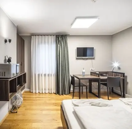 Tek Büyük Yataklı Oda (Studio)