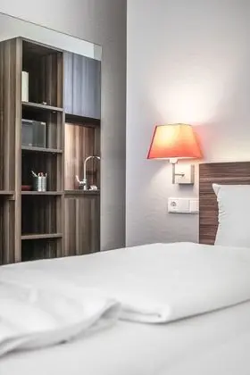 Tek Büyük Yataklı Oda (Studio)