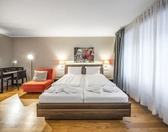 Tek Büyük Yataklı Oda (Studio up to 3)