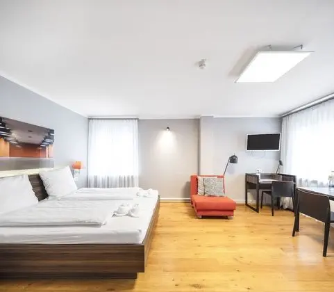 Tek Büyük Yataklı Oda (Studio up to 3)