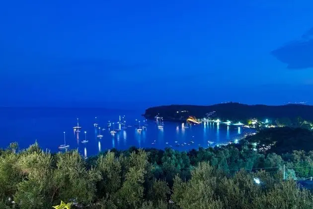 Superior Süit, Sıcak Su Havuzu, Deniz Manzaralı