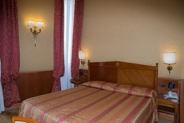 Deluxe Tek Kişilik Oda