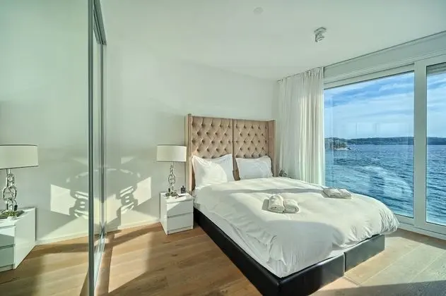 Luxury Villa, 4 Bedrooms, Terrace, Sea View