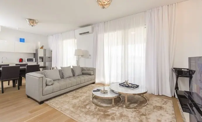 Luxury Villa, 5 Bedrooms, Terrace, Sea View