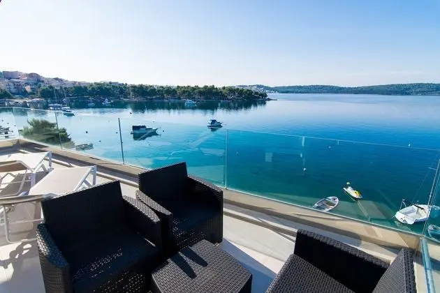 Luxury Villa, 5 Bedrooms, Terrace, Sea View