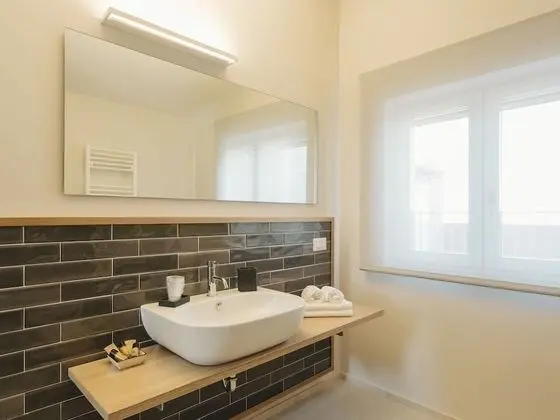 Standard Üç Kişilik Oda, Banyolu/Duşlu