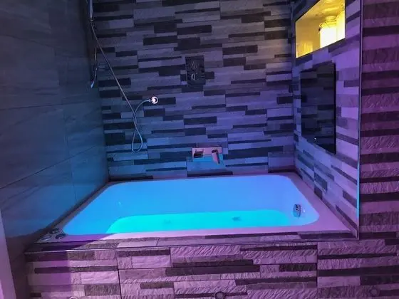 Süit, Engellilere Uygun, Sıcak Su Havuzu (Flat 6)