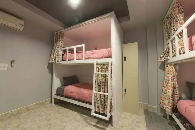 6-Bed Female Dormitory Room
