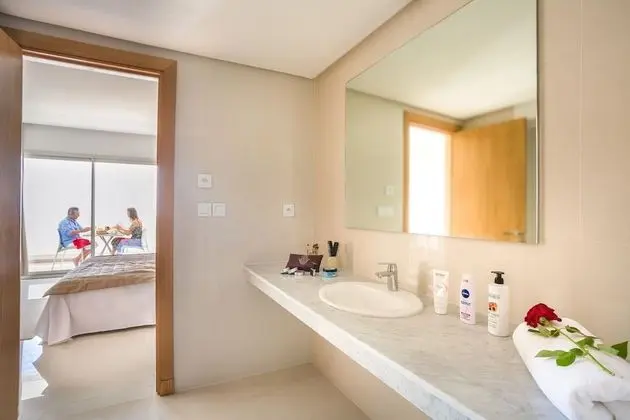 Standard Tek Büyük Yataklı Oda, Golf Manzaralı