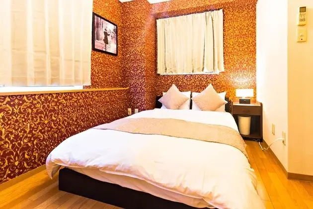 Tek Büyük Yataklı Oda (2 Bed Room 502)
