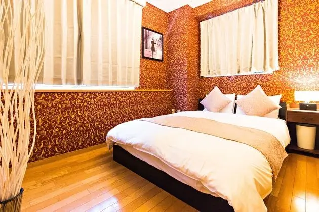 Tek Büyük Yataklı Oda (2 Bed Room 502)