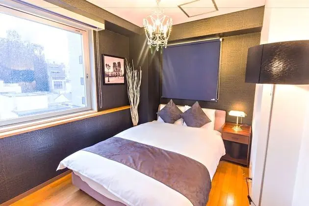 Tek Büyük Yataklı Oda (2 Bed Room 602)