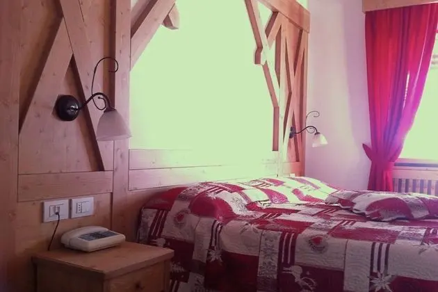 Tek Büyük veya İki Ayrı Yataklı Oda, Balkon