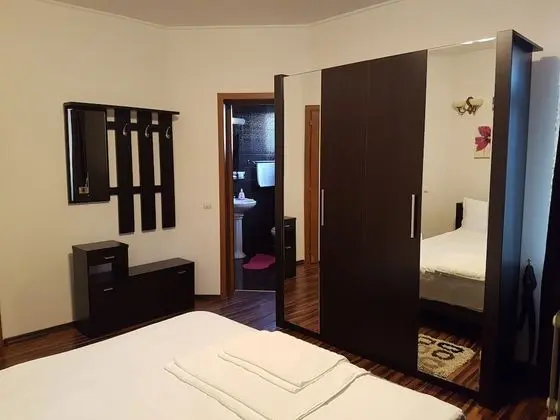 Basic Tek Büyük Yataklı Oda, 1 Çift Kişilik Yatak, Balkon, Bahçe Manzaralı