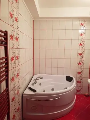 Comfort Tek Büyük Yataklı Oda, 1 Büyük (Queen) Boy Yatak, Sigara İçilmez, Jakuzi
