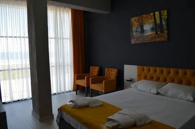 2 Kişilik Deniz Manzaralı Oda