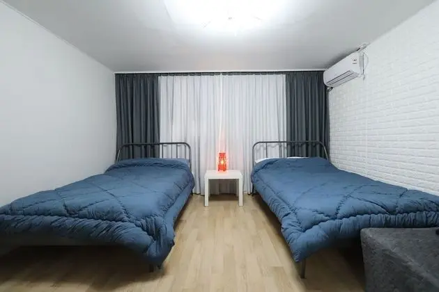 Economy Oda, 2 Büyük (Queen) Boy Yatak, Sigara İçilmez, Ortak Banyo