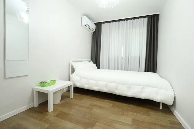 Economy Tek Büyük Yataklı Oda, 1 Yatak Odası, Sigara İçilmez, Ortak Banyo